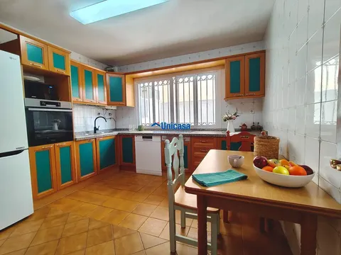 Haus 240 m² in Málaga