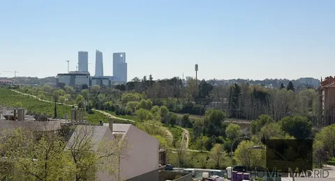 Pis de 99 m² a Madrid
