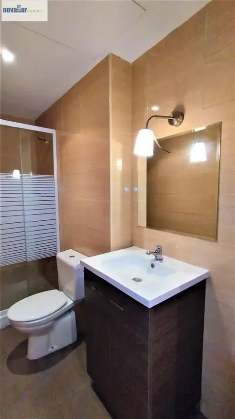 Pis de 40 m² a Terrassa