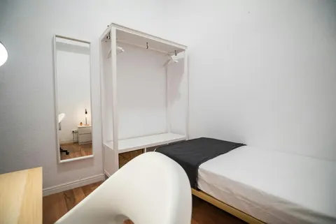 Habitació de lloguer, Madrid