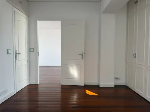 Appartamento 140 m² a Madrid