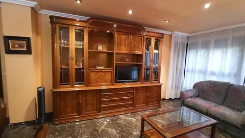 Habitació de lloguer, Aielo de Malferit