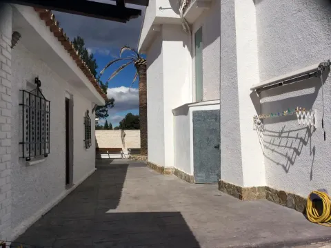 Casa de 280 m² a Torrent