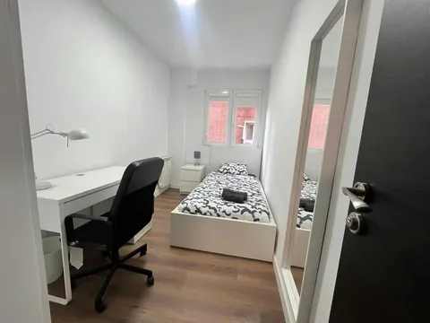 Chambre à louer, Madrid