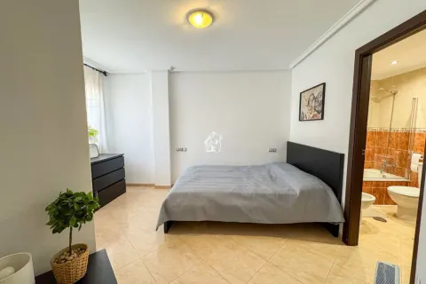 Квартира 98 м² в Torrevieja