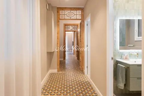 Wohnung 166 m² in Barcelona