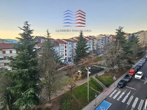 Wohnung 97 m² in Ourense