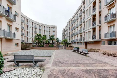 Wohnung 84 m² in Sant Cugat del Vallès