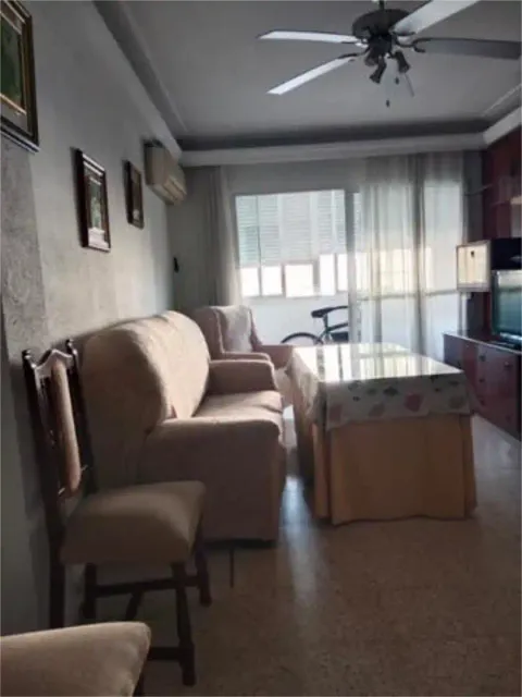 Piso de 80 m² en Sevilla