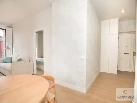 Pis de 92 m² a Àvila