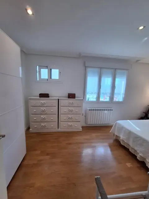 Pis de 80 m² a Gijón
