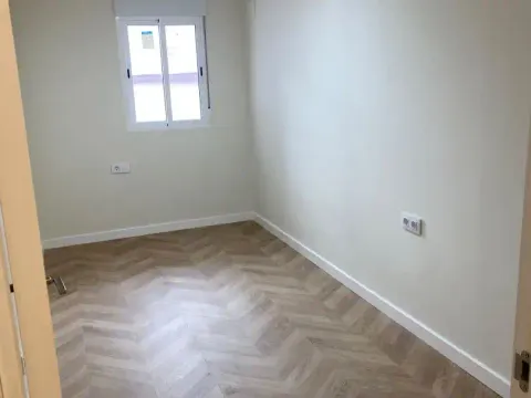 Квартира 75 м² в Валенсии (3/7)
