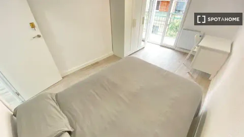 Chambre à louer, Madrid