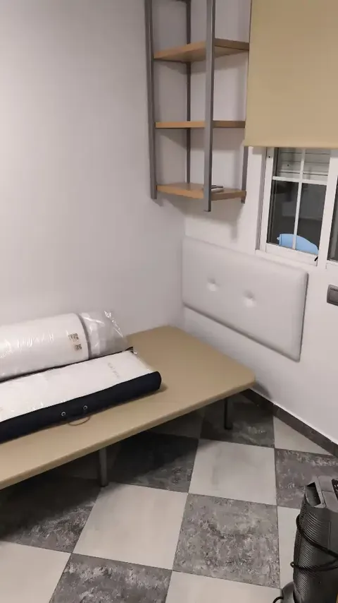 Pis de 80 m² a Còrdova