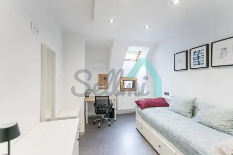 Pis de 89 m² a Oviedo