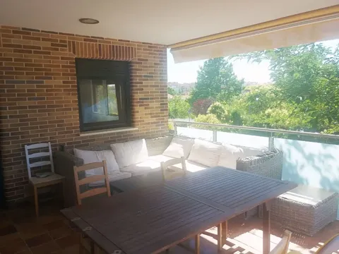 Habitació de lloguer, Paracuellos de Jarama
