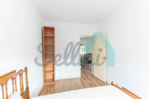 Pis de 58 m² a Llangréu / Langreo