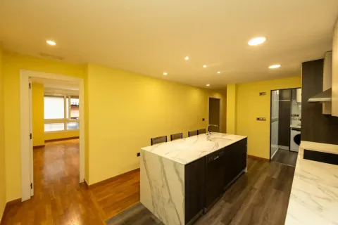 Wohnung 100 m² in Alicante