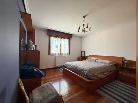 Wohnung 95 m² in Zalla