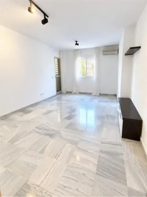 Wohnung 150 m² in Sevilla