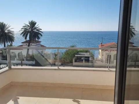 Appartement 69 m² à Altea