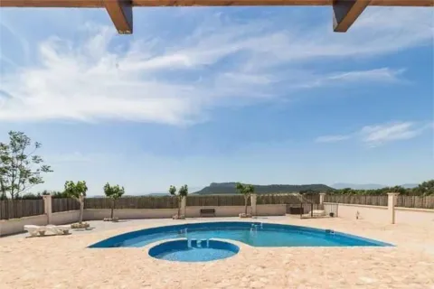 Casa de 150 m² en Mula