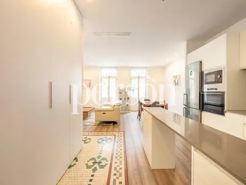 Pis de 81 m² a València