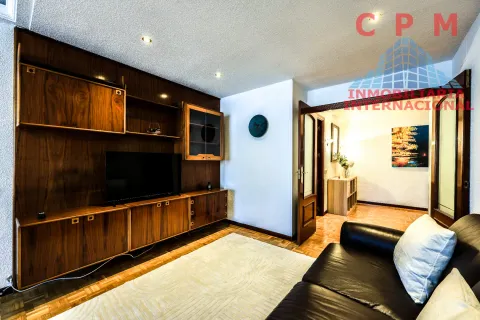 Wohnung 133 m² in Madrid
