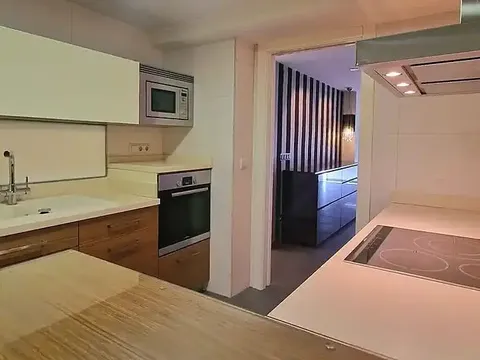 Casa de 180 m² a El Viso de San Juan (2/9)