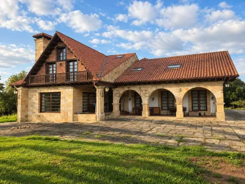 Casa de 300 m² a Santillana del Mar