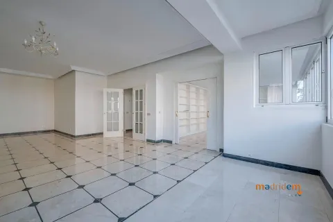 Piso de 306 m² en Madrid