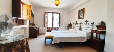 Piso de 140 m² en Baeza