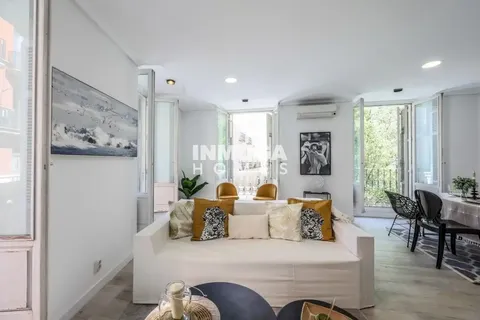 Wohnung 101 m² in Madrid