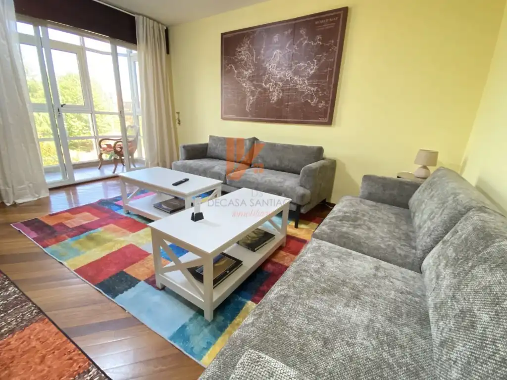 Piso de 130 m² en Santiago de Compostela