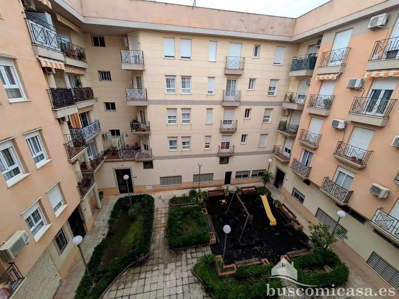 Wohnung 110 m² in Linares