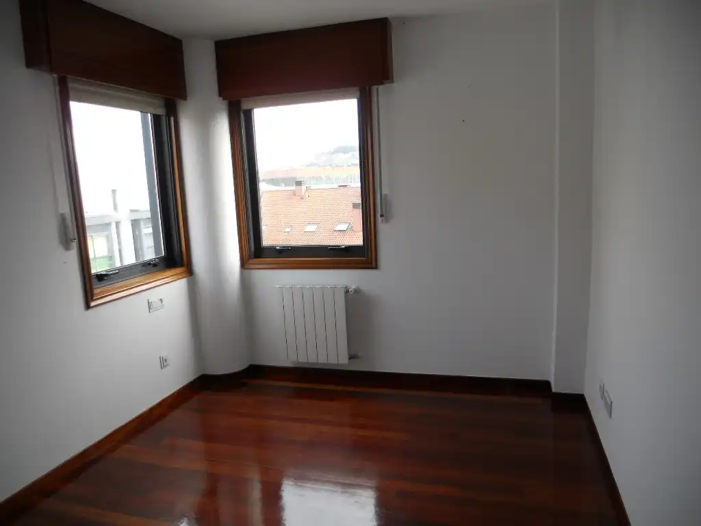 Piso de 100 m² en Santiago de Compostela