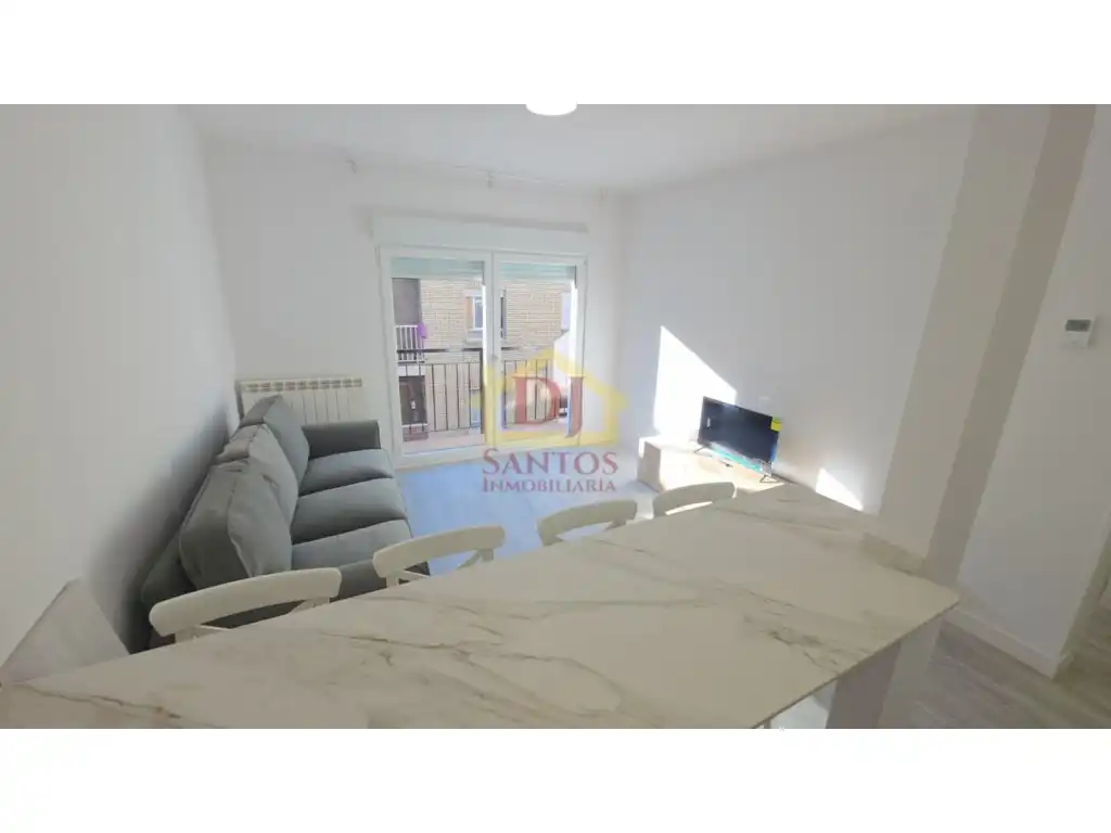 Flat 95 m² in Salamanca