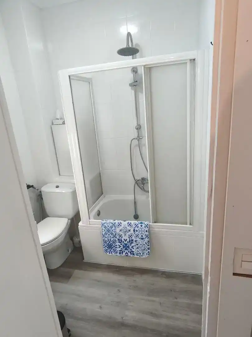 Комната 105 м², Саморе