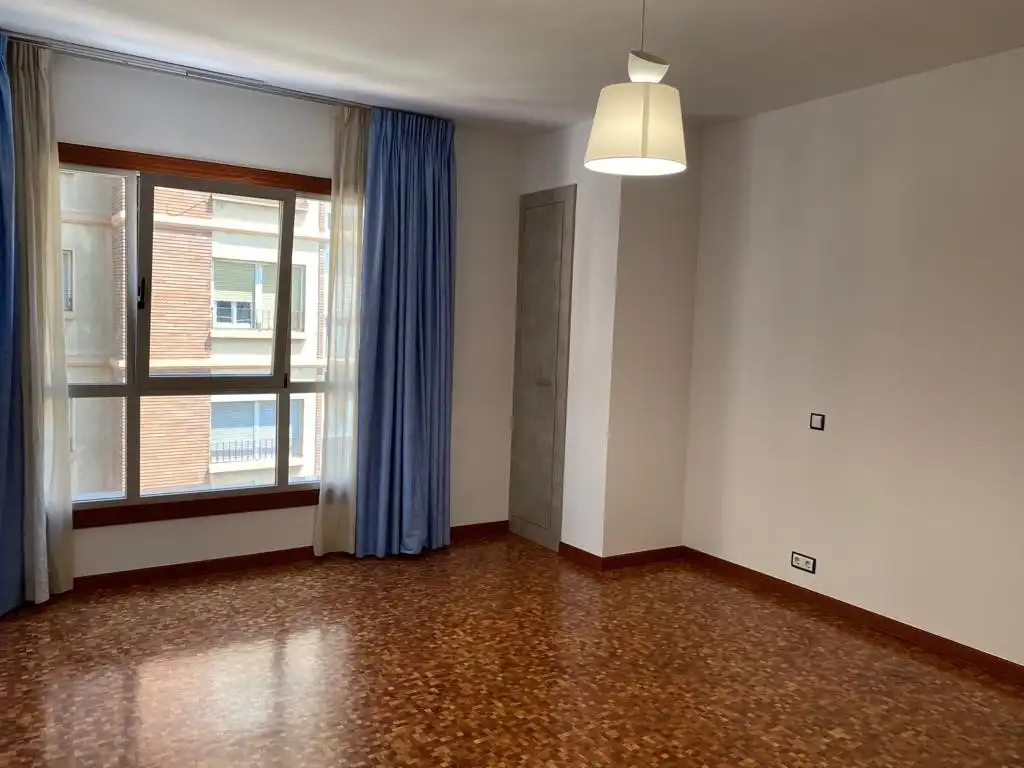 Piso en alquiler, Zaragoza