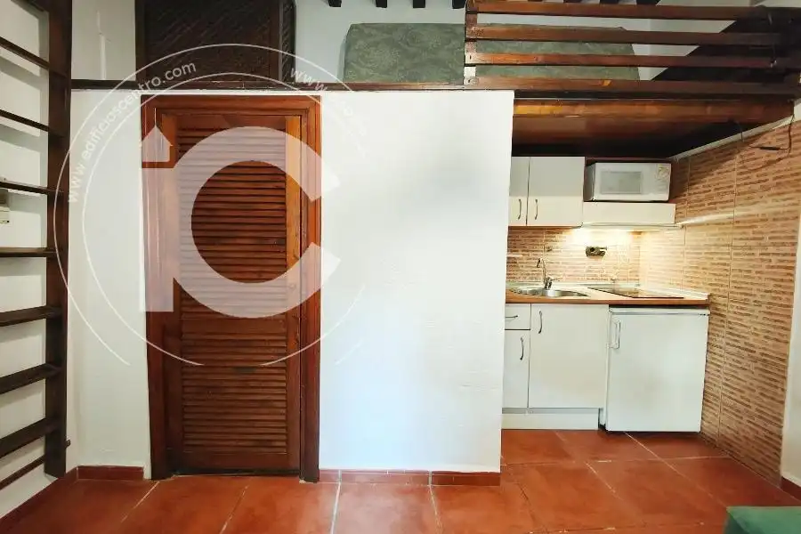 Apartamento 18 m² em Granada