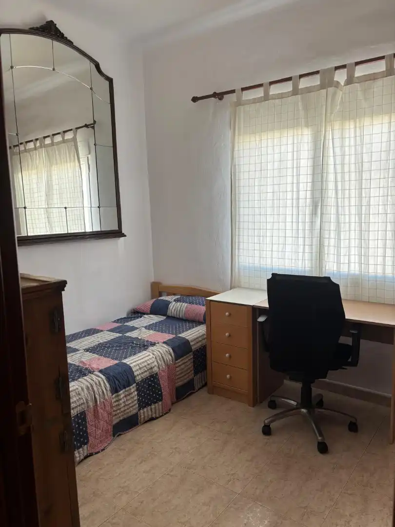 Piso de 140 m² en Zaragoza