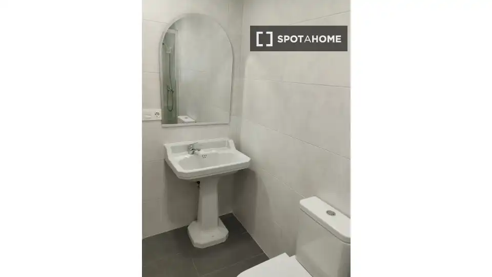 Habitación 29 m², Zaragoza