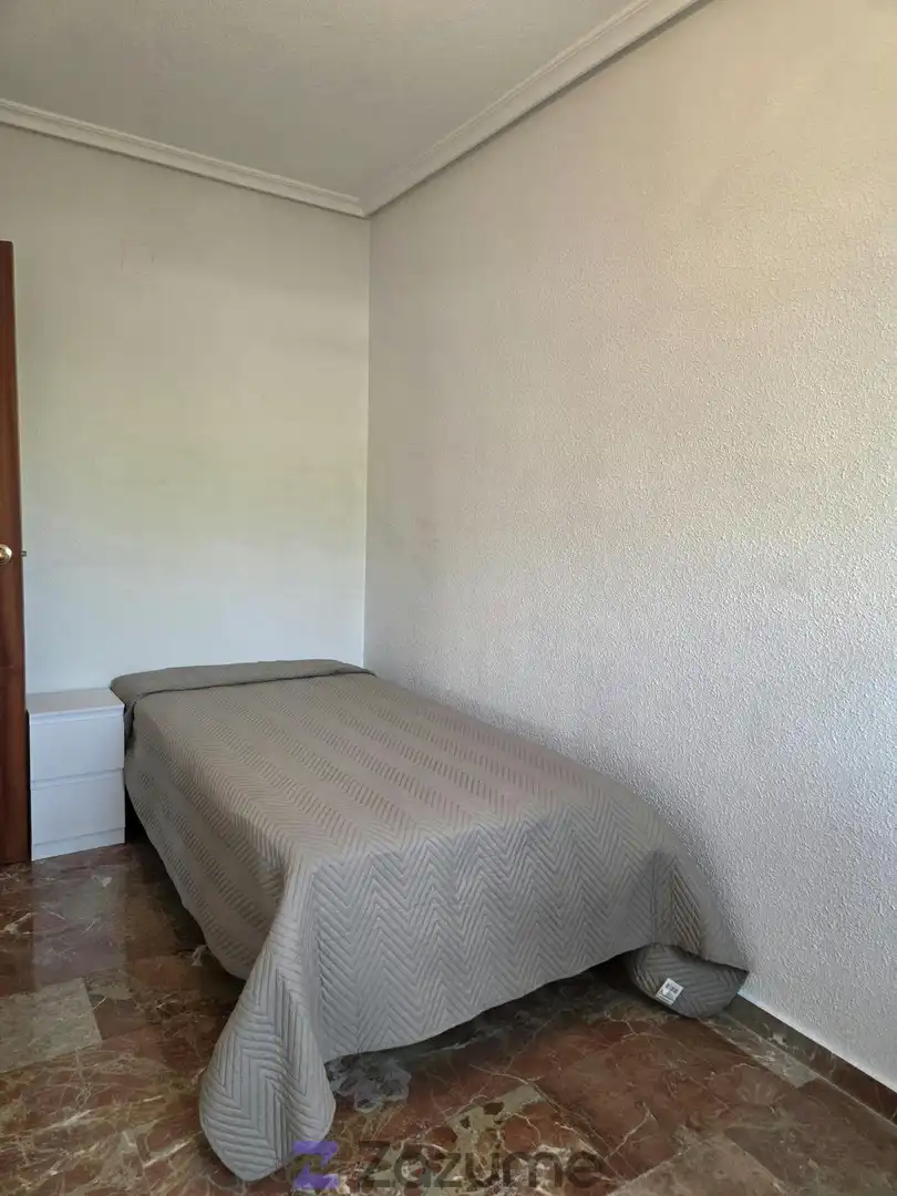 Piso de 90 m² en Jaén
