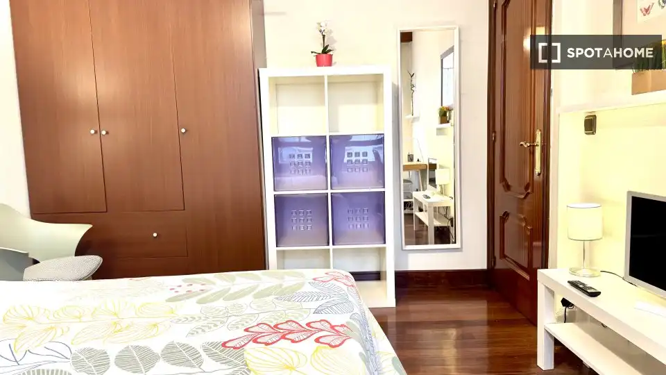 Habitación 104 m², Bilbao