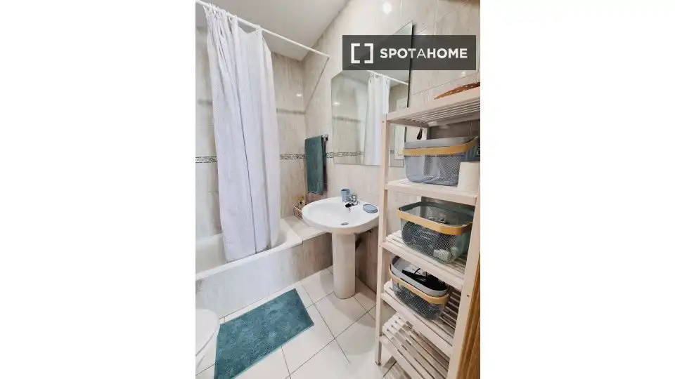 Habitación 81 m², Santander