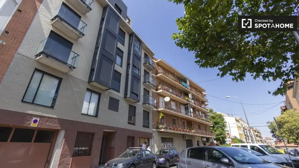 Habitación 90 m², Madrid