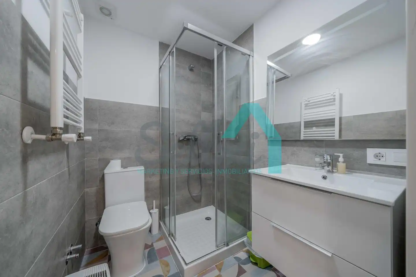 Habitación 133 m², Oviedo