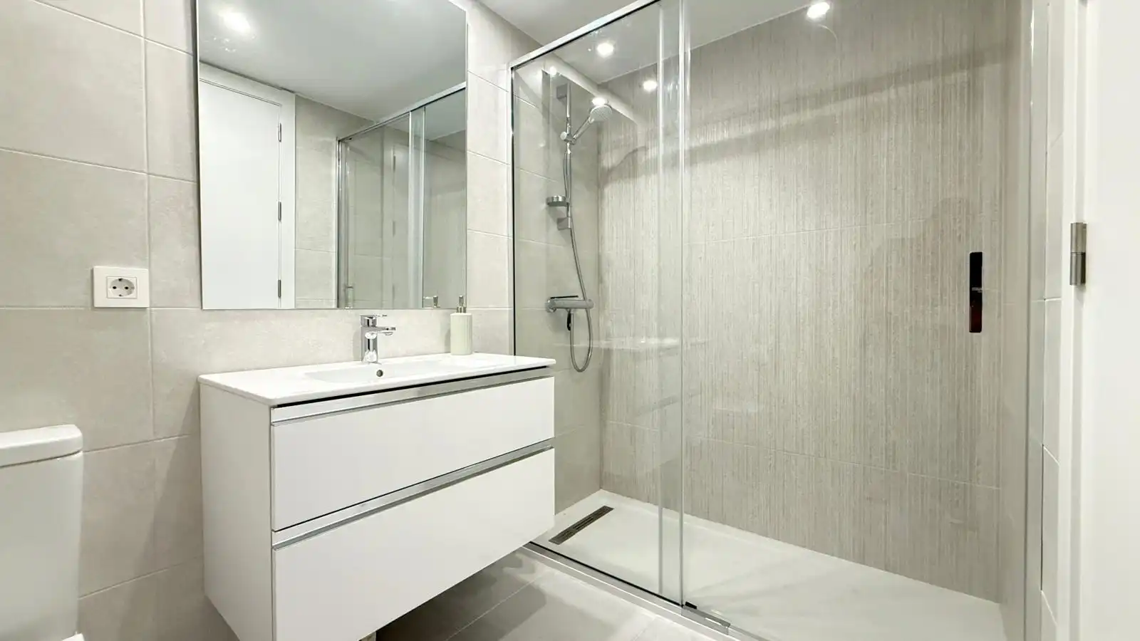 Piso de 74 m² en Badalona