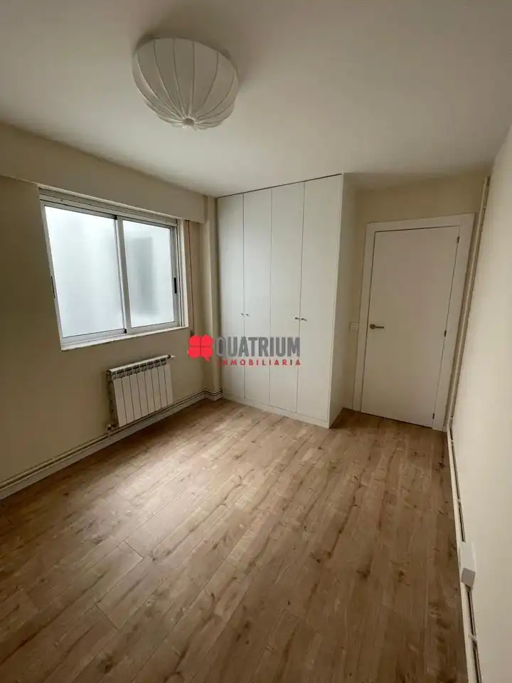 Piso de 80 m² en Santiago de Compostela