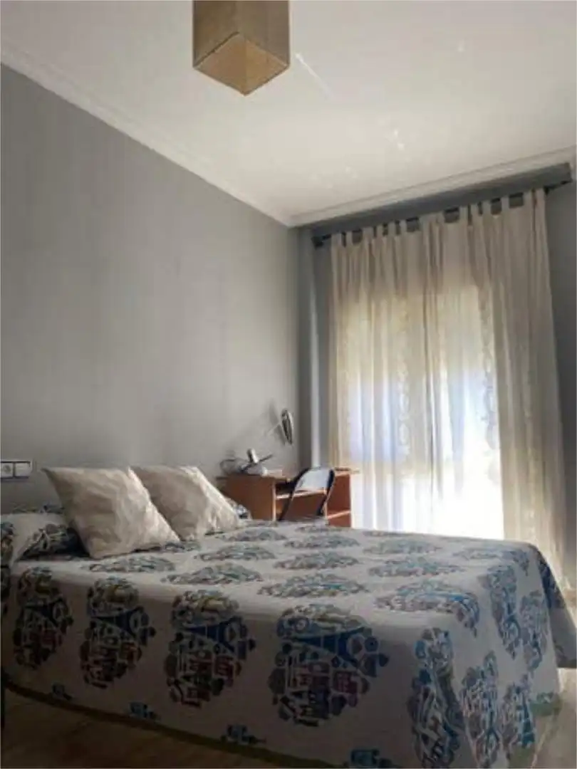 Piso de 100 m² en Baeza